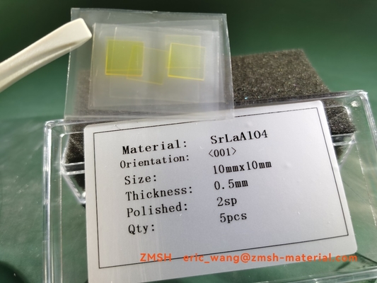 ไม่มีสี SrLaAlO4 MgAl2O4 Wafer Substrate Crystal สำหรับจุดต่อตัวนำยิ่งยวด