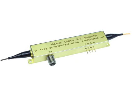 เครื่องปรับระดับระยะลิตยูมไนโอเบต 40 GHz