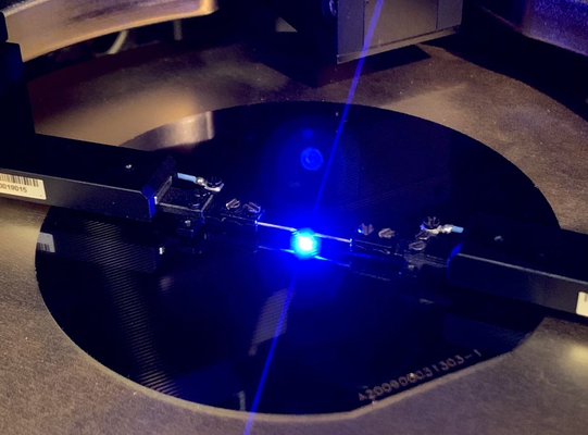 ราคาดี Dia 200mm AlGaN Si Epi Wafer N Type สำหรับ Micro LED 6 นิ้ว ออนไลน์