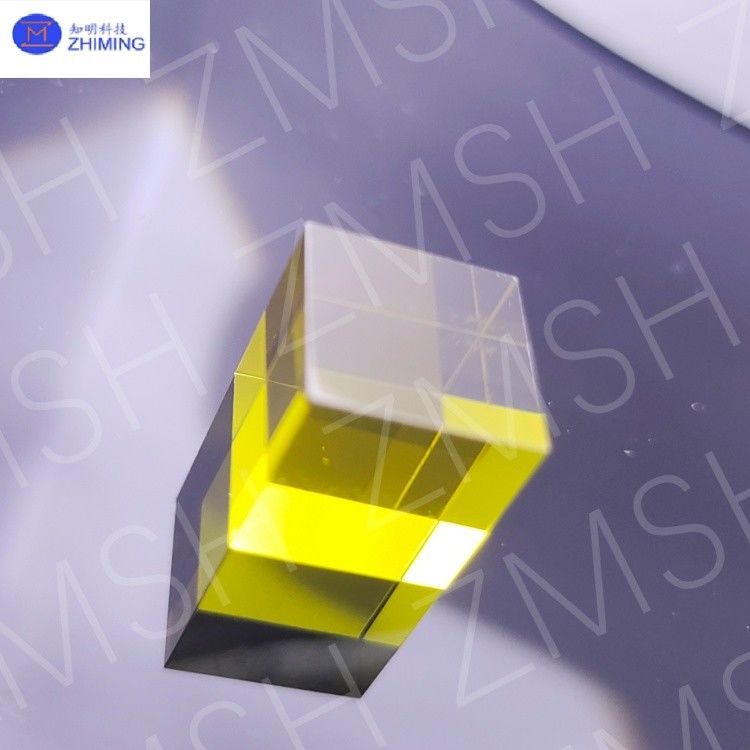 สีเหลืองมะนาว Sapphire gemstone สีเหลืองมะนาว สารพัดสําหรับเครื่องประดับ ความแข็งของมอห์ส 9