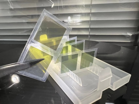 10 x 10 x 0.5 มม. เวเฟอร์ซิลิคอนคาร์ไบด์ 4H - N SiC Crystal Chips