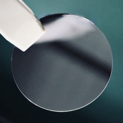 ราคาดี InAs Wafer Crystal Substrates ชนิด N สำหรับ MBE 99.9999% Monocrystalline ออนไลน์