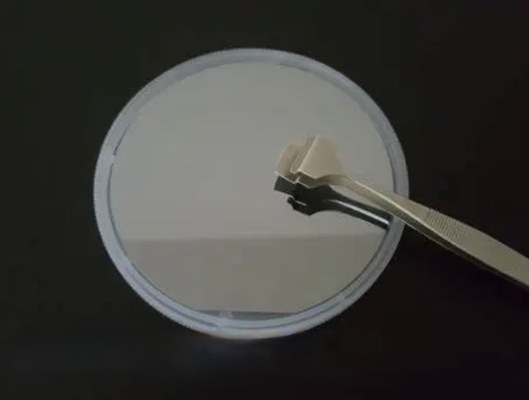 ราคาดี VGF 2 นิ้ว 4 นิ้ว N / P ประเภท GaAs Wafer Semiconductor Substrate สำหรับการเจริญเติบโตของ Epitaxial ออนไลน์