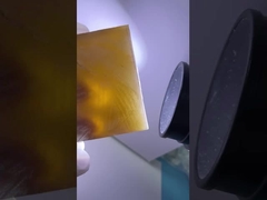 พลอยไพลินสีเหลืองดิบ สร้างขึ้นในห้องปฏิบัติการ สำหรับการผลิตเครื่องประดับ